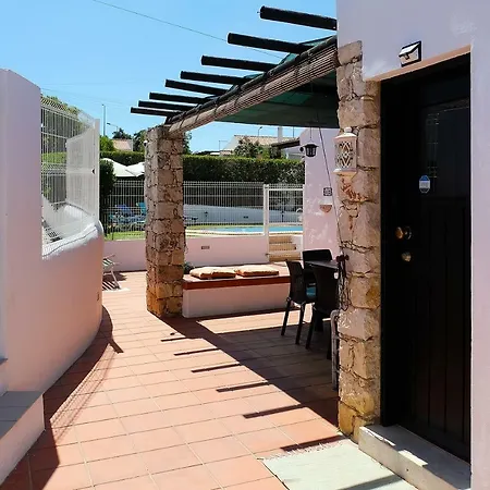 Βίλα Lotus Villa, *