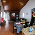 Lotus Villa, * Αλμπουφέιρα