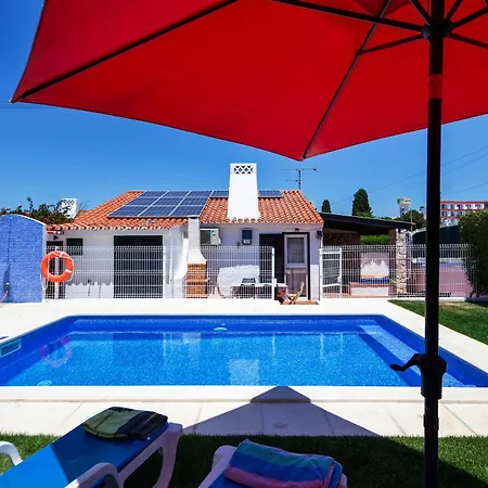 Lotus Villa, Villa