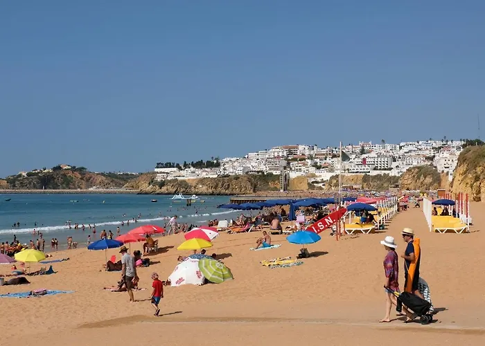 Lotus Villa, ヴィラ