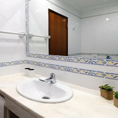 וילה Lotus Villa, *