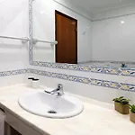Villa Lotus Villa, *